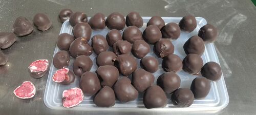 Australian Client Reorders 2 Sets After Year-Long Trial: Our Enrober Delivers Tail-Free Raspberry Chocolate Coating